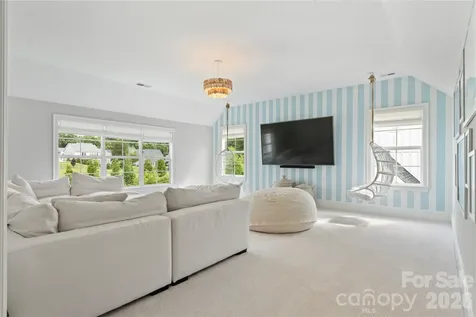 11113 Benjamin Smith Avenue Huntersville NC 28078