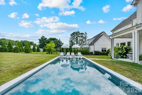 11113 Benjamin Smith Avenue Huntersville NC 28078