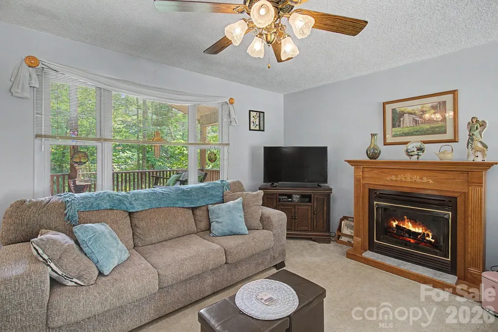 175 Pine Cove Lane Alexander NC 28701