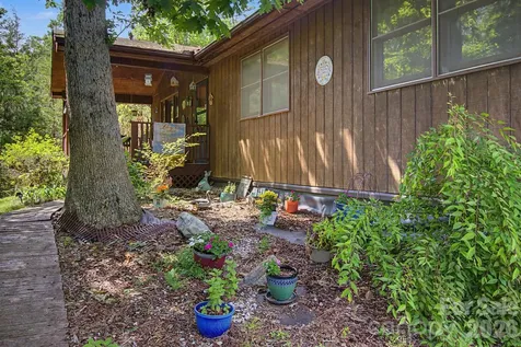 175 Pine Cove Lane Alexander NC 28701