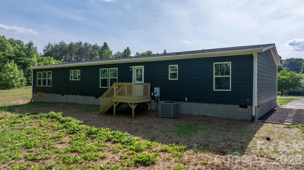 4960 Berkley Street Morganton NC 28655