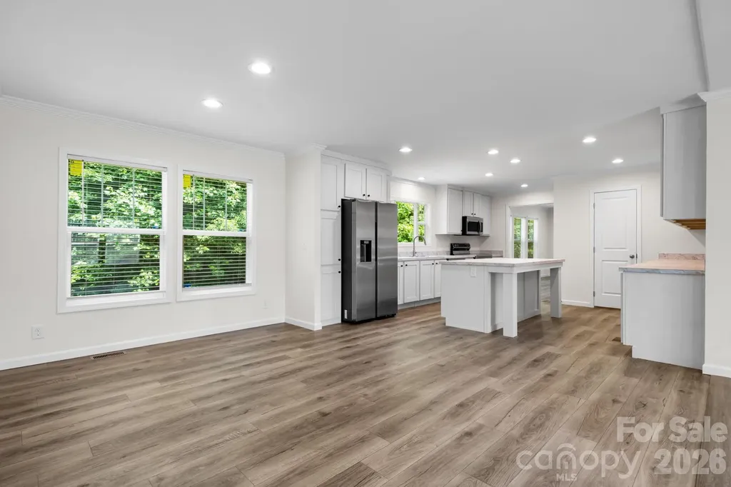 4960 Berkley Street Morganton NC 28655