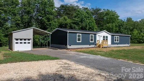 4960 Berkley Street Morganton NC 28655