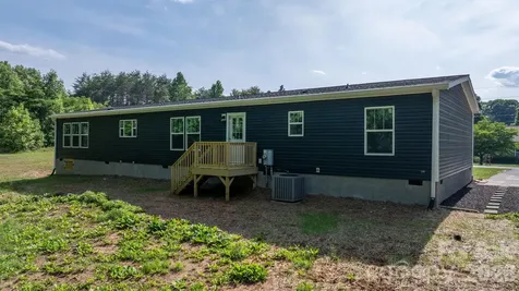 4960 Berkley Street Morganton NC 28655