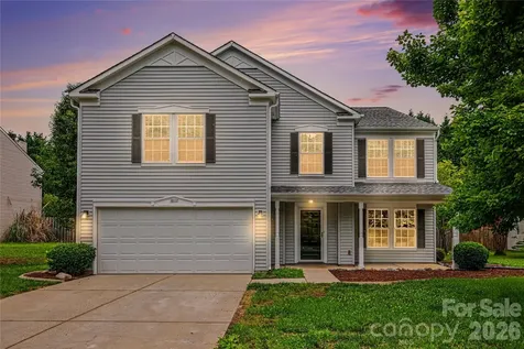 3800 Shasta Circle Clover SC 29710