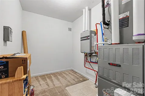 3800 Shasta Circle Clover SC 29710