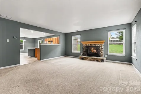 3800 Shasta Circle Clover SC 29710