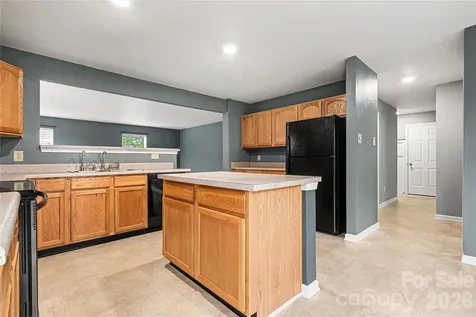 3800 Shasta Circle Clover SC 29710