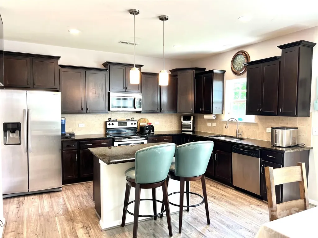 1106 Brookdale Lane Stanley NC 28164