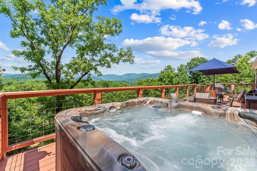 70 Heslar Way Marshall NC 28753