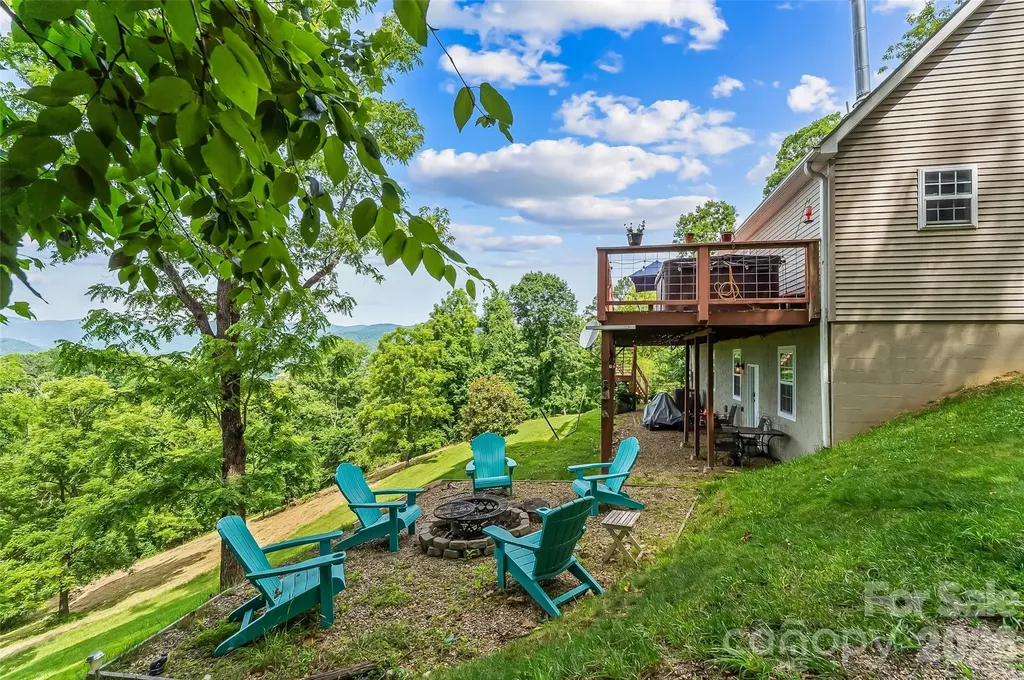 70 Heslar Way Marshall NC 28753