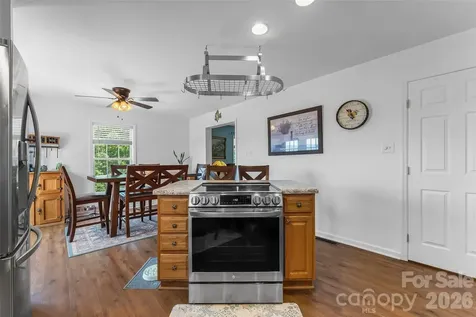 70 Heslar Way Marshall NC 28753