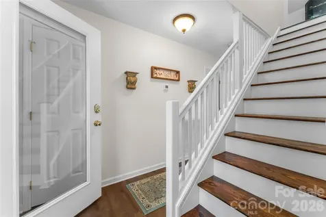70 Heslar Way Marshall NC 28753