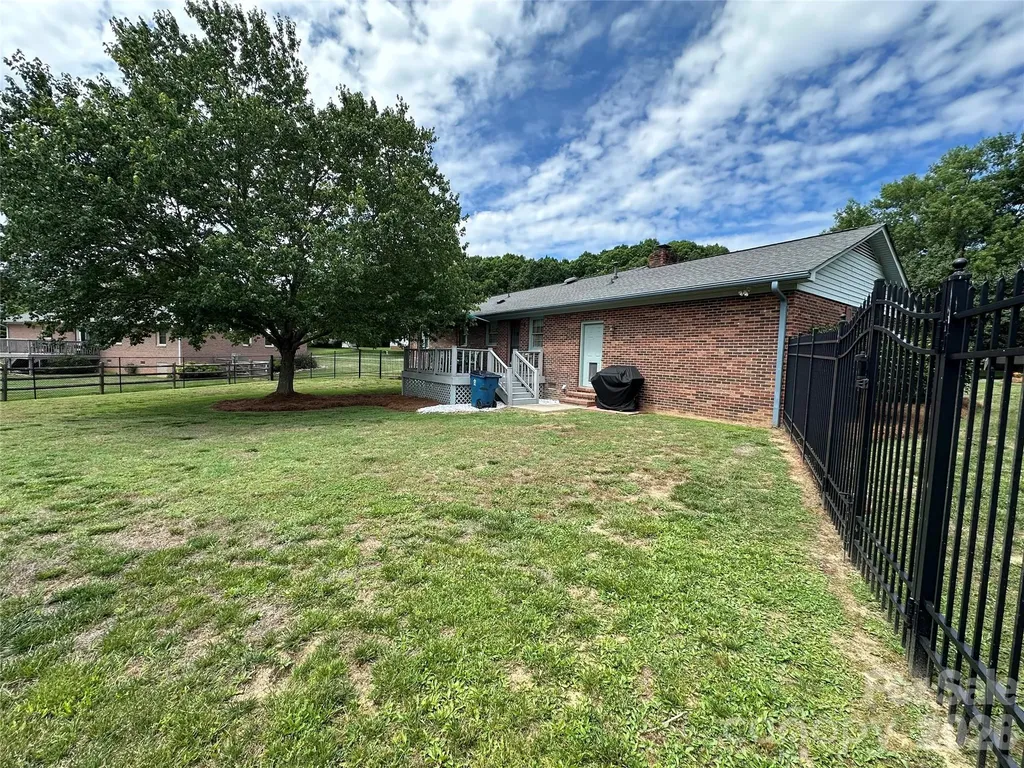5525 Randolph Road Kannapolis NC 28081