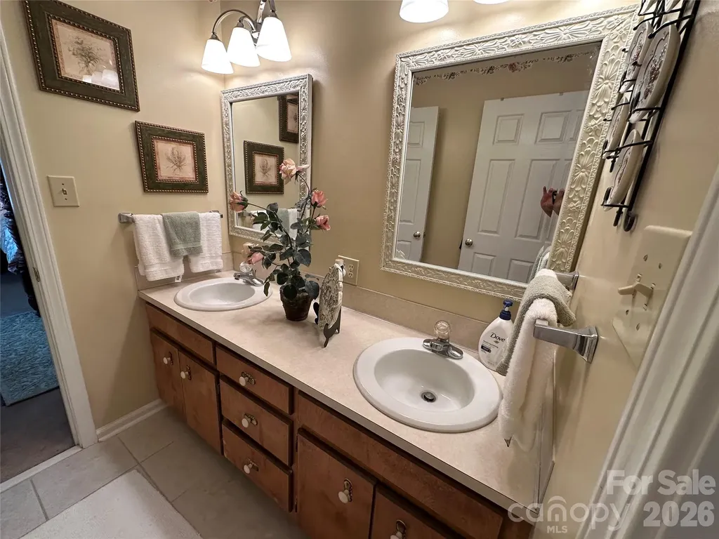5525 Randolph Road Kannapolis NC 28081
