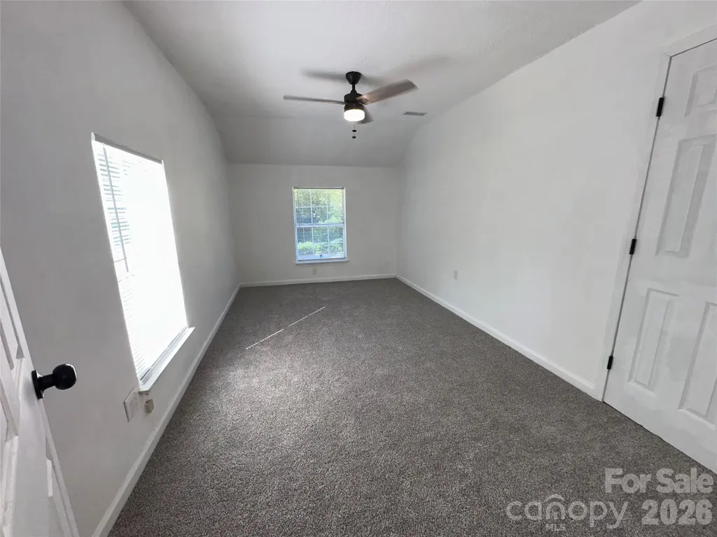 10220 Rockwood Road Charlotte NC 28215