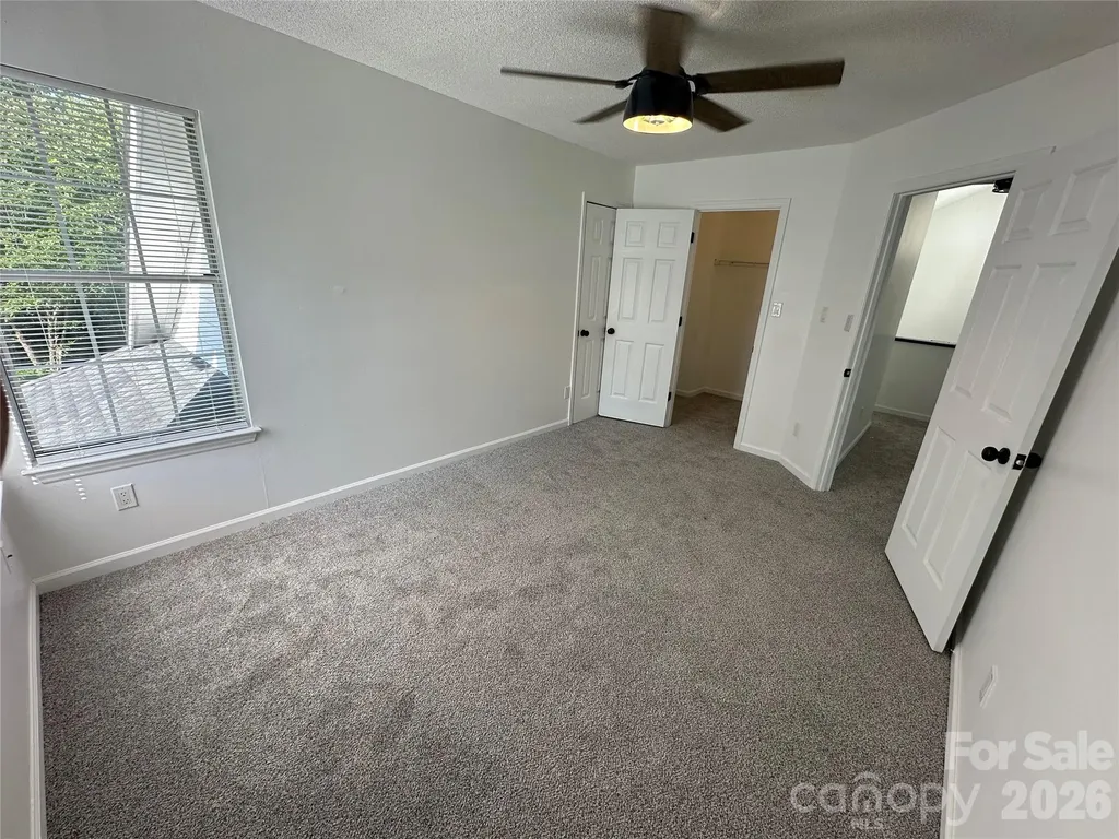 10220 Rockwood Road Charlotte NC 28215