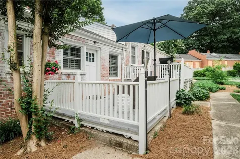 1972 Lynnwood Drive Charlotte NC 28209