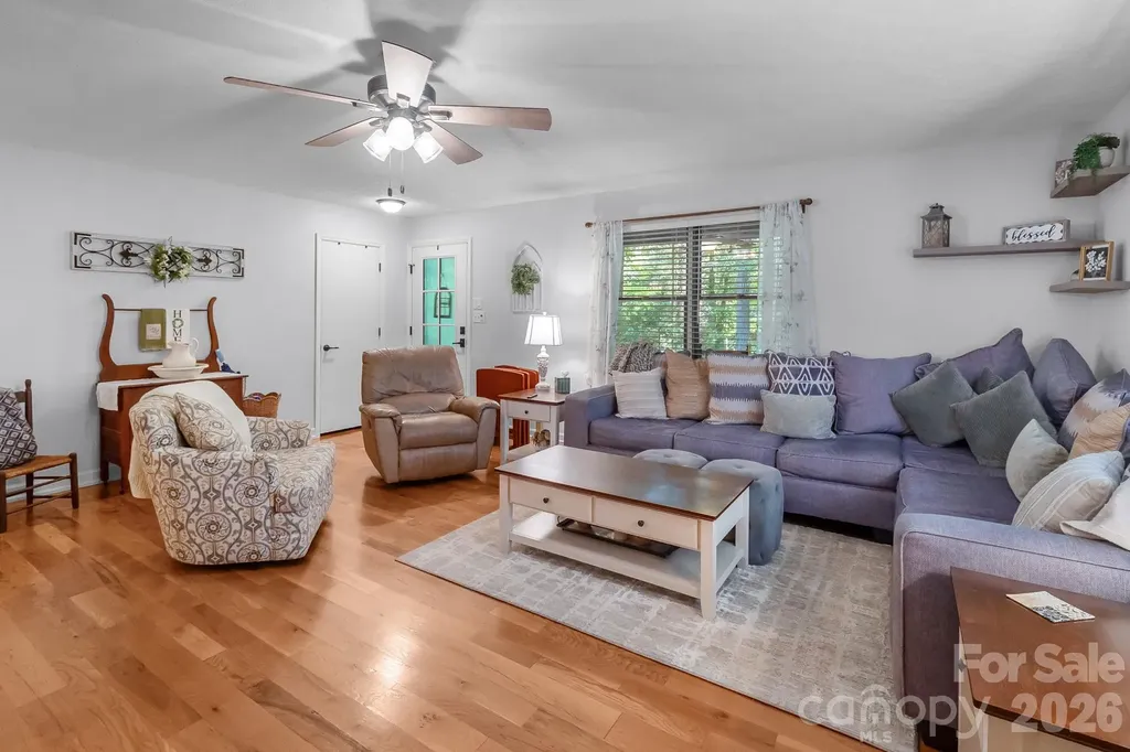 6806 Davis Road Waxhaw NC 28173