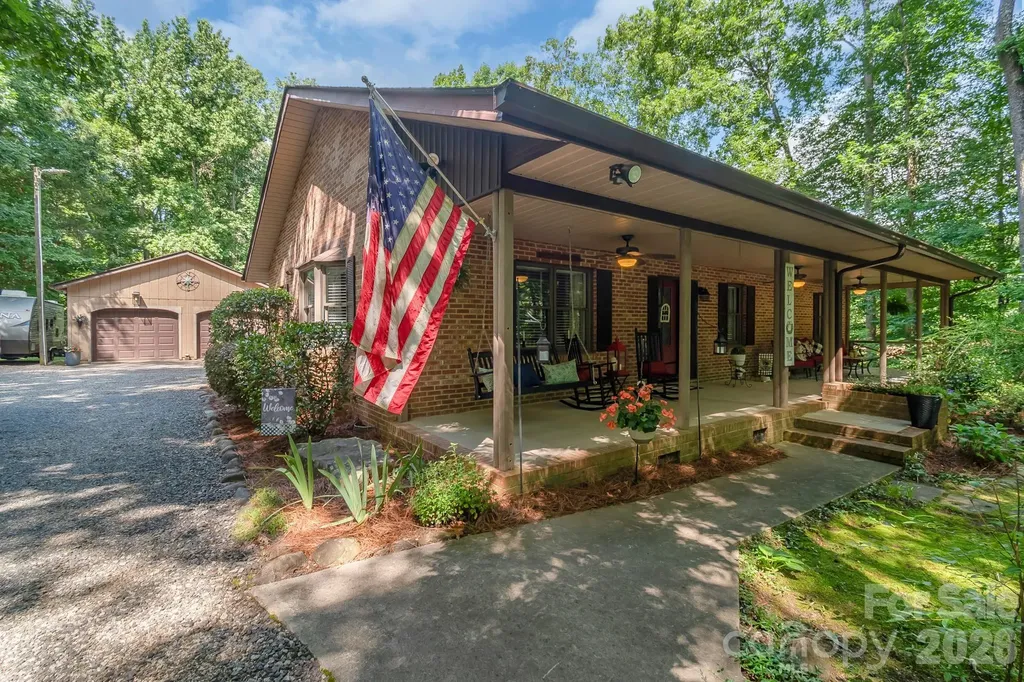 6806 Davis Road Waxhaw NC 28173