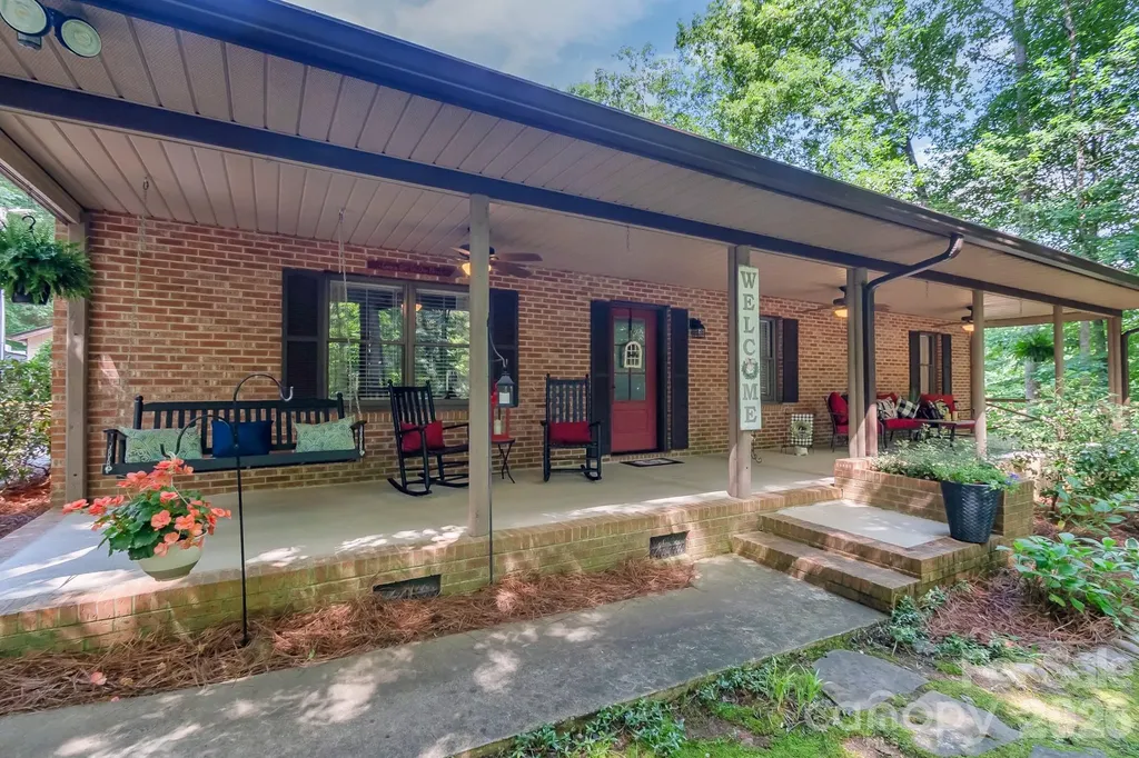 6806 Davis Road Waxhaw NC 28173