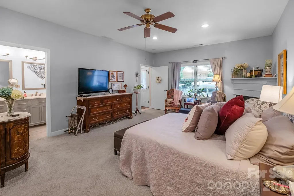 6806 Davis Road Waxhaw NC 28173