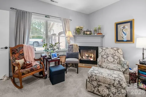 6806 Davis Road Waxhaw NC 28173