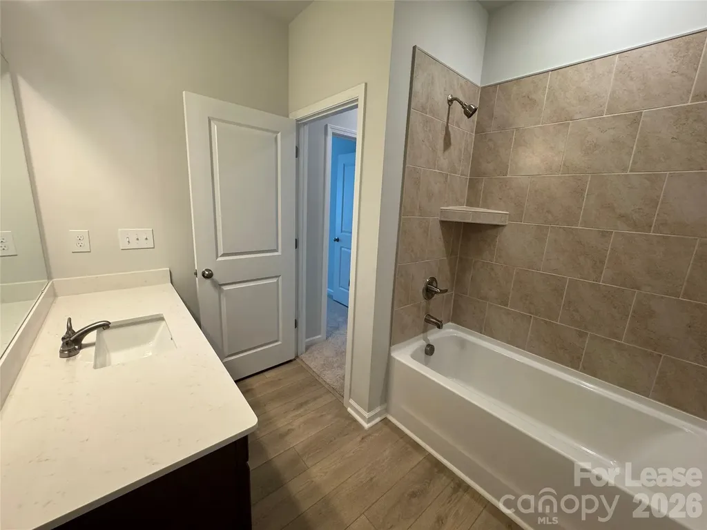 3021 Kingsfield Road Charlotte NC 28208