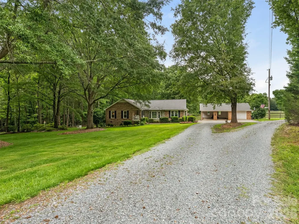 7712 Old Waxhaw Monroe Road Waxhaw NC 28173