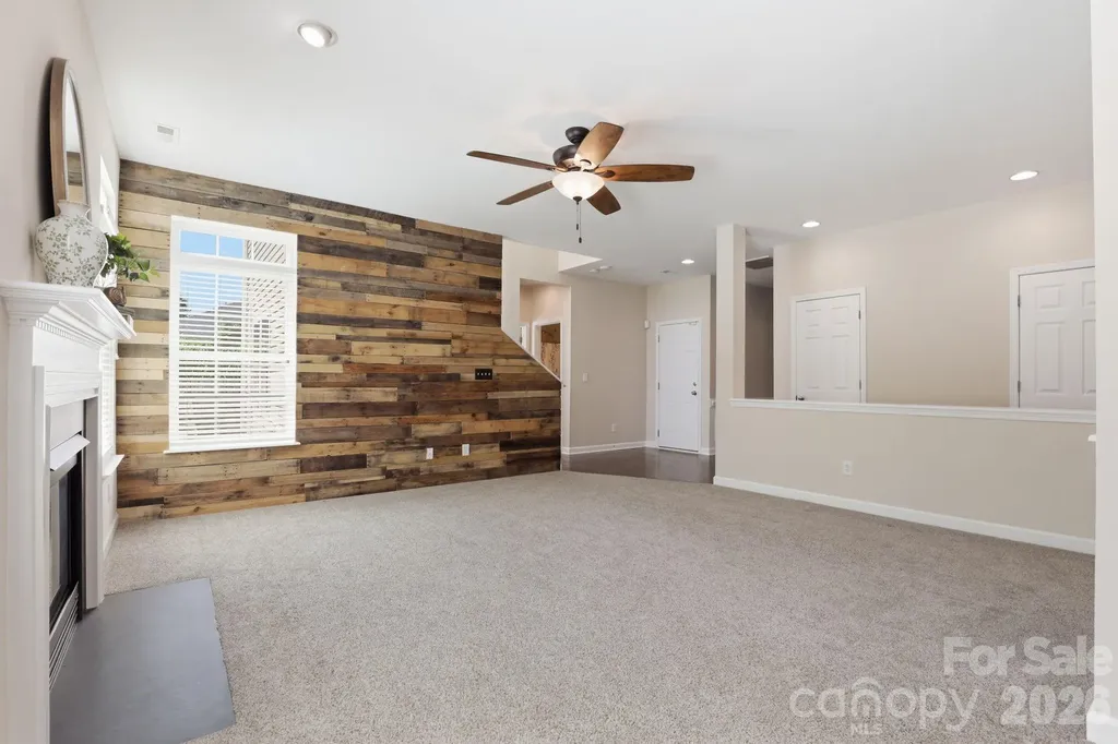 223 Pleasant Grove Lane Mooresville NC 28115