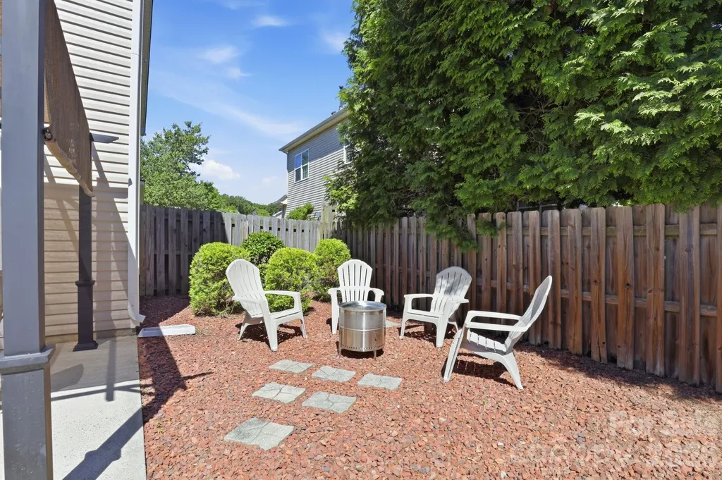 223 Pleasant Grove Lane Mooresville NC 28115