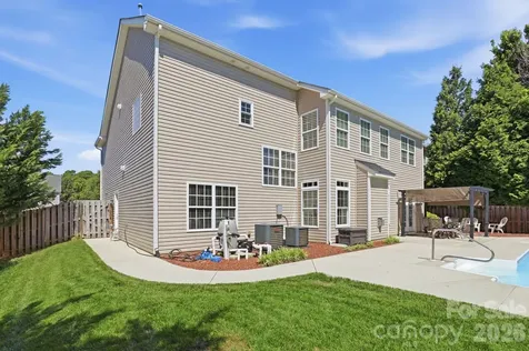 223 Pleasant Grove Lane Mooresville NC 28115