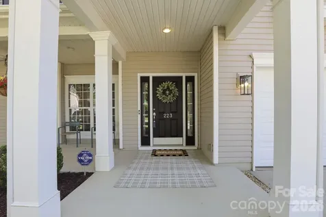 223 Pleasant Grove Lane Mooresville NC 28115