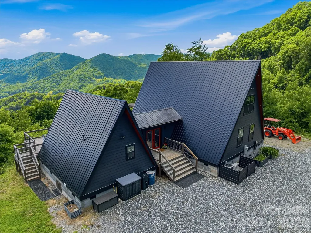 1877 Wilson Cove Road Canton NC 28716