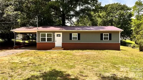 4009 Smokey Creek Road Lenoir NC 28645