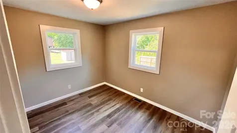 4009 Smokey Creek Road Lenoir NC 28645
