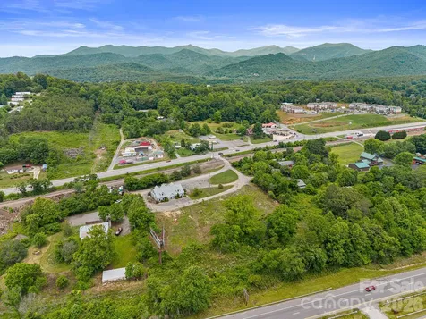 14 Mimidis Lane Swannanoa NC 28778