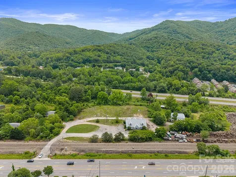 14 Mimidis Lane Swannanoa NC 28778