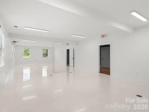 14 Mimidis Lane Swannanoa NC 28778