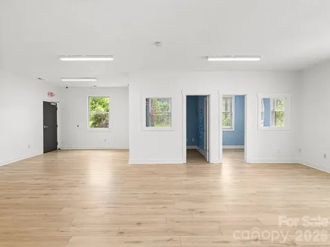 14 Mimidis Lane Swannanoa NC 28778