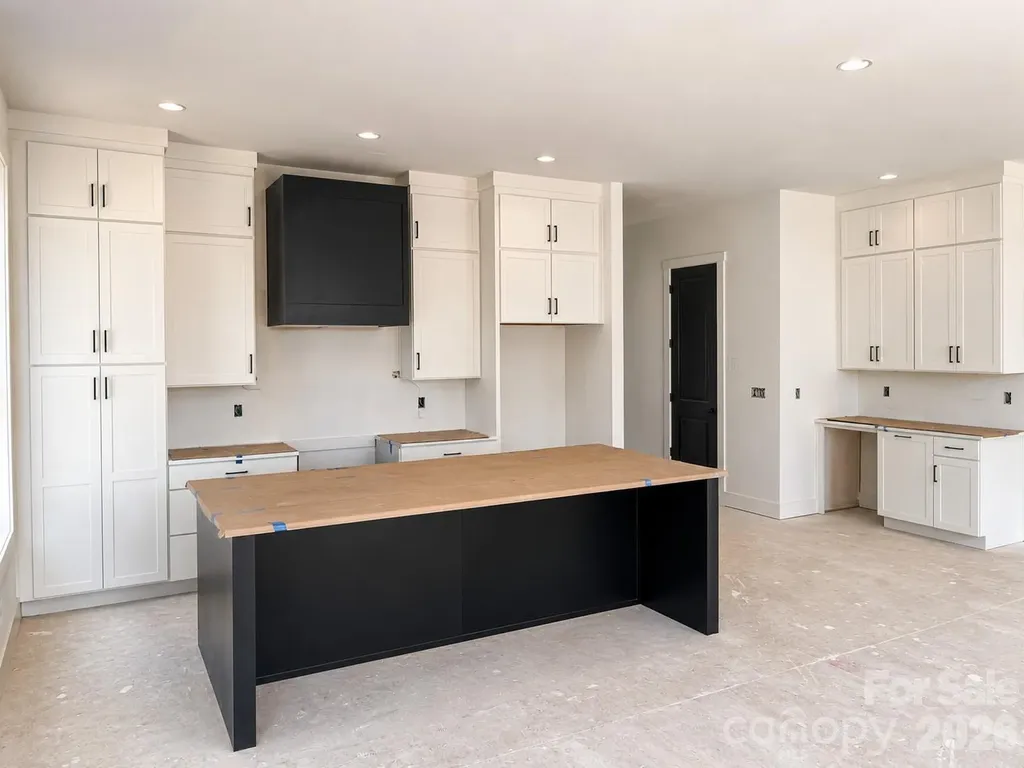 3922 Sarah Drive Charlotte NC 28217