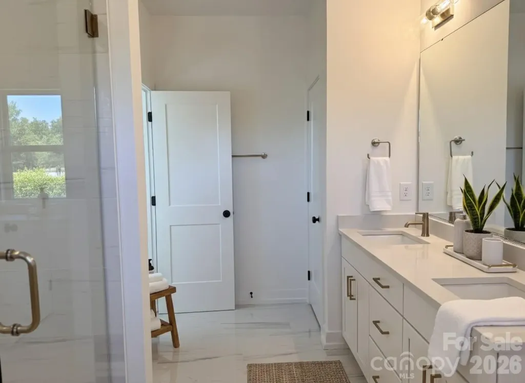 3922 Sarah Drive Charlotte NC 28217