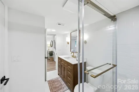 5903 Carpenter Drive Charlotte NC 28226
