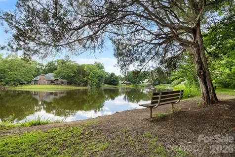 5903 Carpenter Drive Charlotte NC 28226
