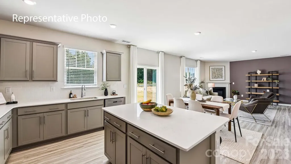 6518 Barcelona Way Charlotte NC 28214