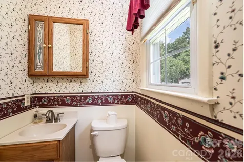 315 Shannonbrook Drive Newton NC 28658