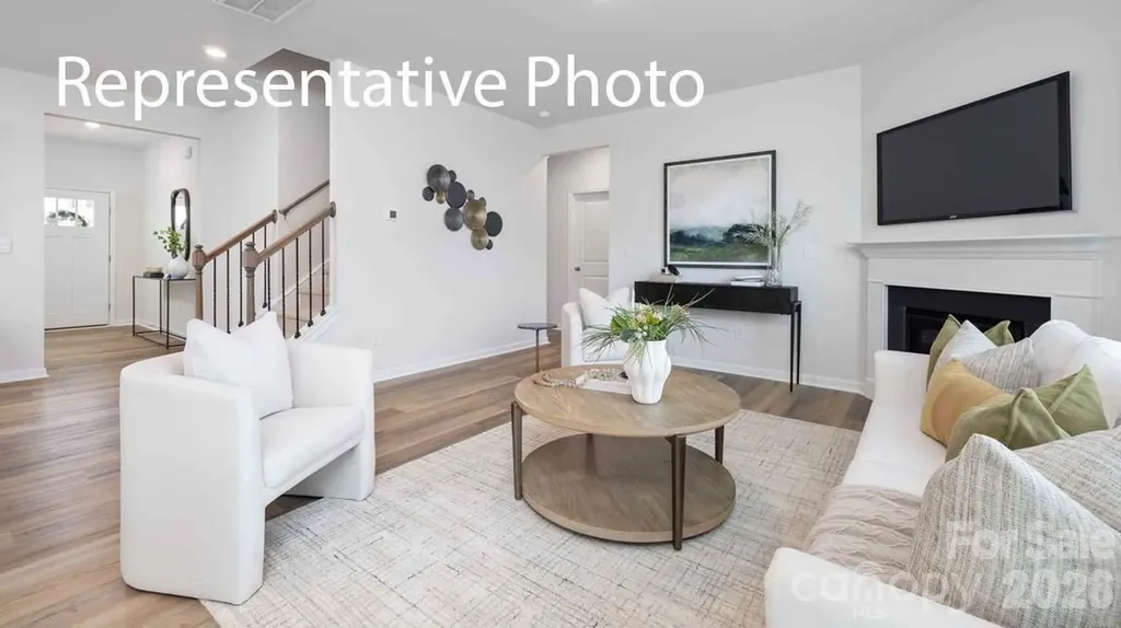 6539 Barcelona Way Charlotte NC 28214