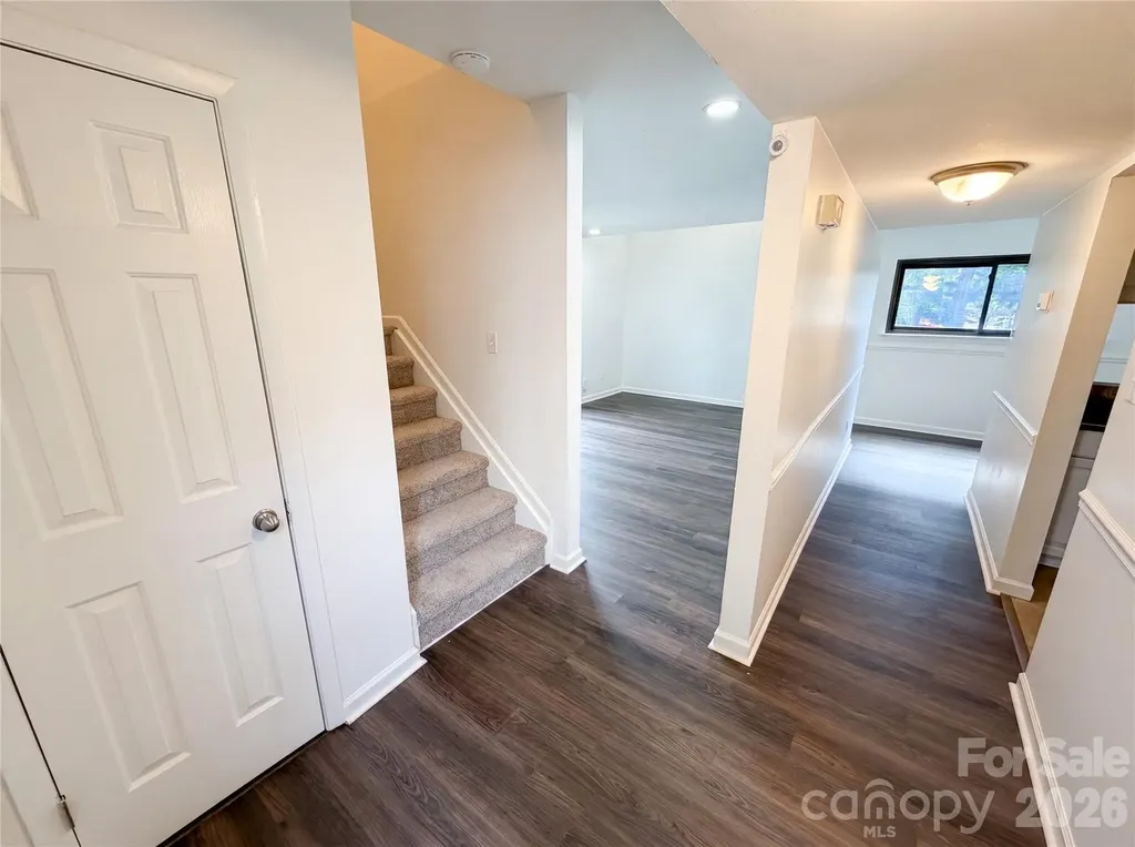 1625 Merry Oaks Road Charlotte NC 28205