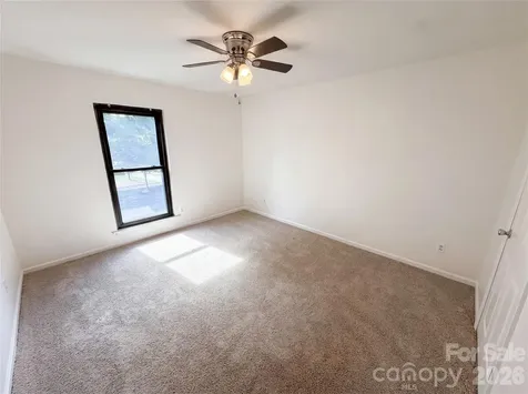 1625 Merry Oaks Road Charlotte NC 28205