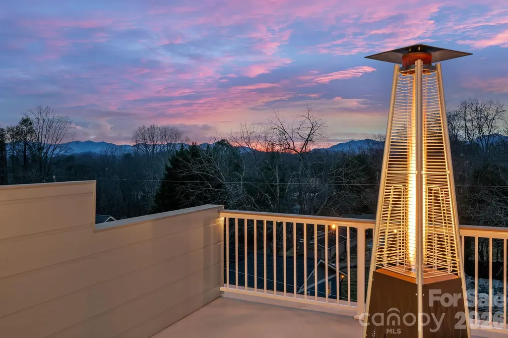 13 Gudger Road Asheville NC 28806